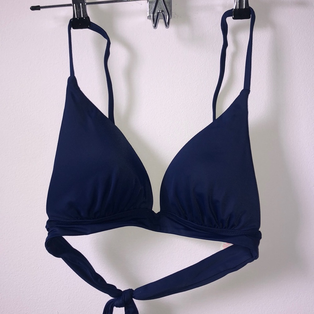 Victoria’s Secret Navy Blue Halter push-up bikini